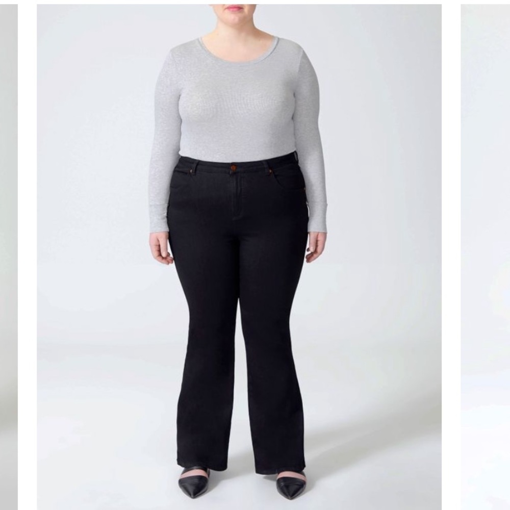 Sz 20 Universal Standard Sava High Rise Flare Jean